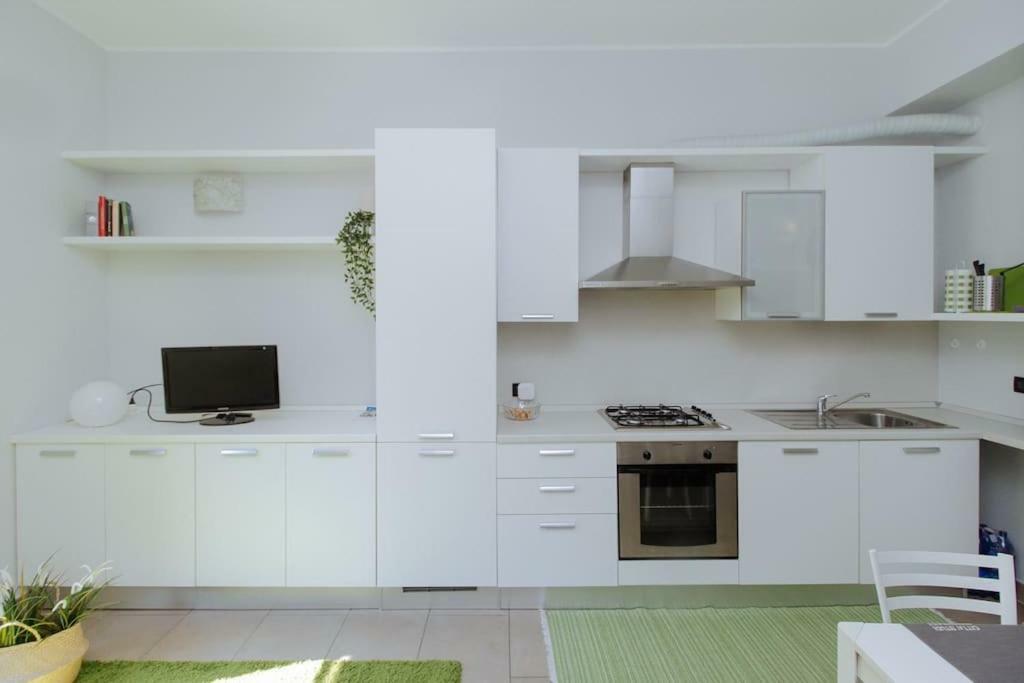Spacious And New Apt In Citta Studi Milano Eksteriør bilde